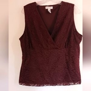 AMANDA Smith Brown Lace Top V Neck sz.‎ XL